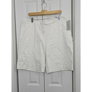 NWT! Sag Harbor Women's White Shorts